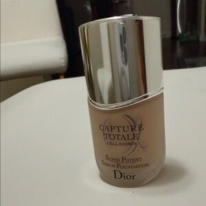 Dior Capture Totale Serum Foundation - Beige